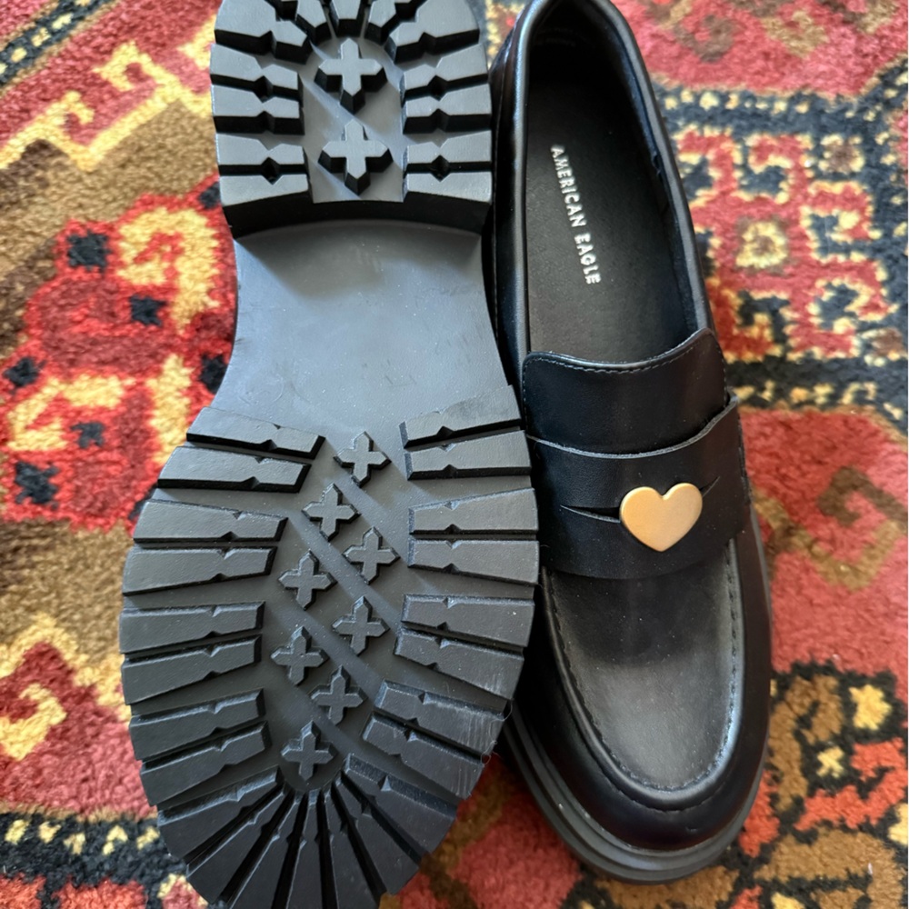 American Eagle Outfitters Black Loafers with Gold Heart Accent - Picture 3 of 4